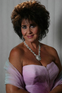 Liz Taylor Celebrity Look Alike